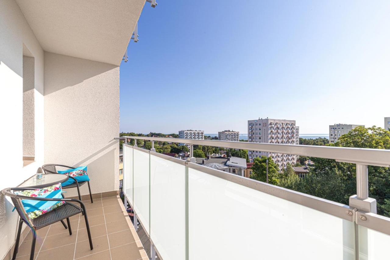 Fuerta Seaside Apartment Gdynia By Renters Exterior photo